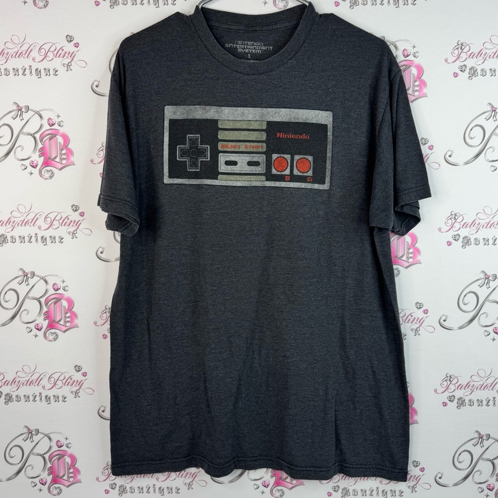 Nintendo entertainment Charcoal T-Shirt with Retro Controller Graphic 2016
